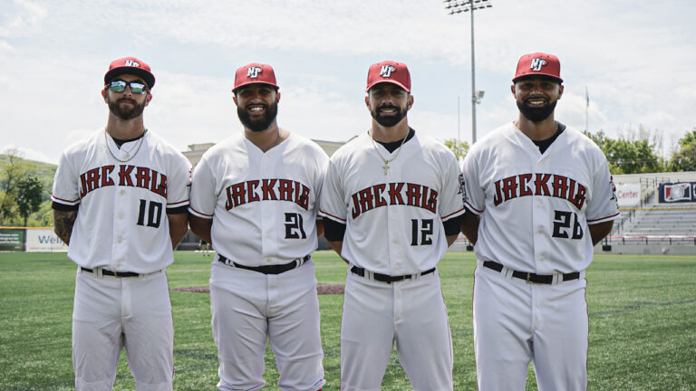 Cara Memilih Jersey Baseball yang Nyaman dan Berkualitas Cara Memilih Jersey Baseball
