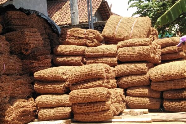 membuat cocomesh sabut kelapa