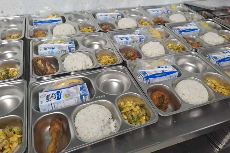 Sistem Kontrol Kualitas Lauk Pauk Basah untuk Dapur Profesional