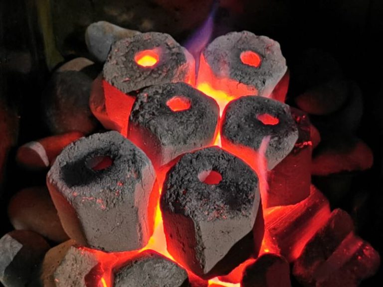 briquette bbq how to light