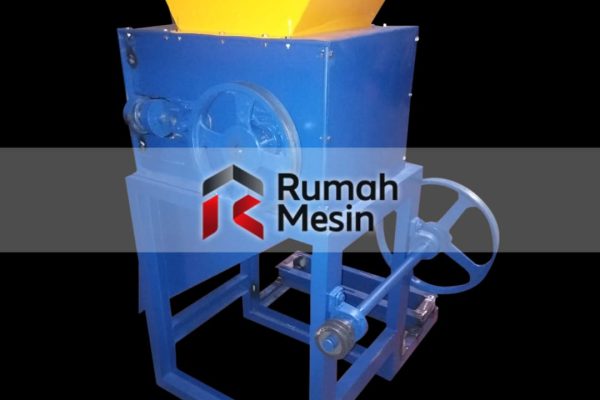 Cara Membelah Pinang Cepat dan Rapi